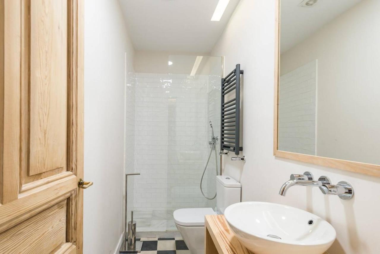 Impressive Apartment In Madrid Center By Batuecas エクステリア 写真